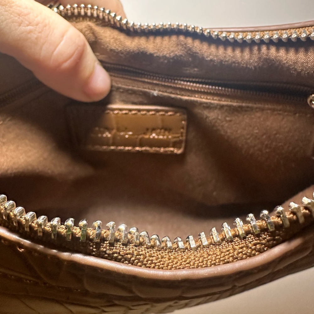 Purse‎ - Picture 6 of 10
